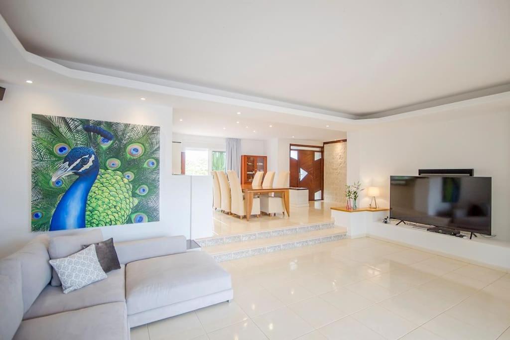 Luxe Villa With Private Pool, Jacuzzi And Spectacular Views Costa Adeje  Ngoại thất bức ảnh
